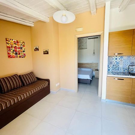 Borgo Camicia In Bed & Breakfast Barcellona-Pozzo di Gotto Exterior photo