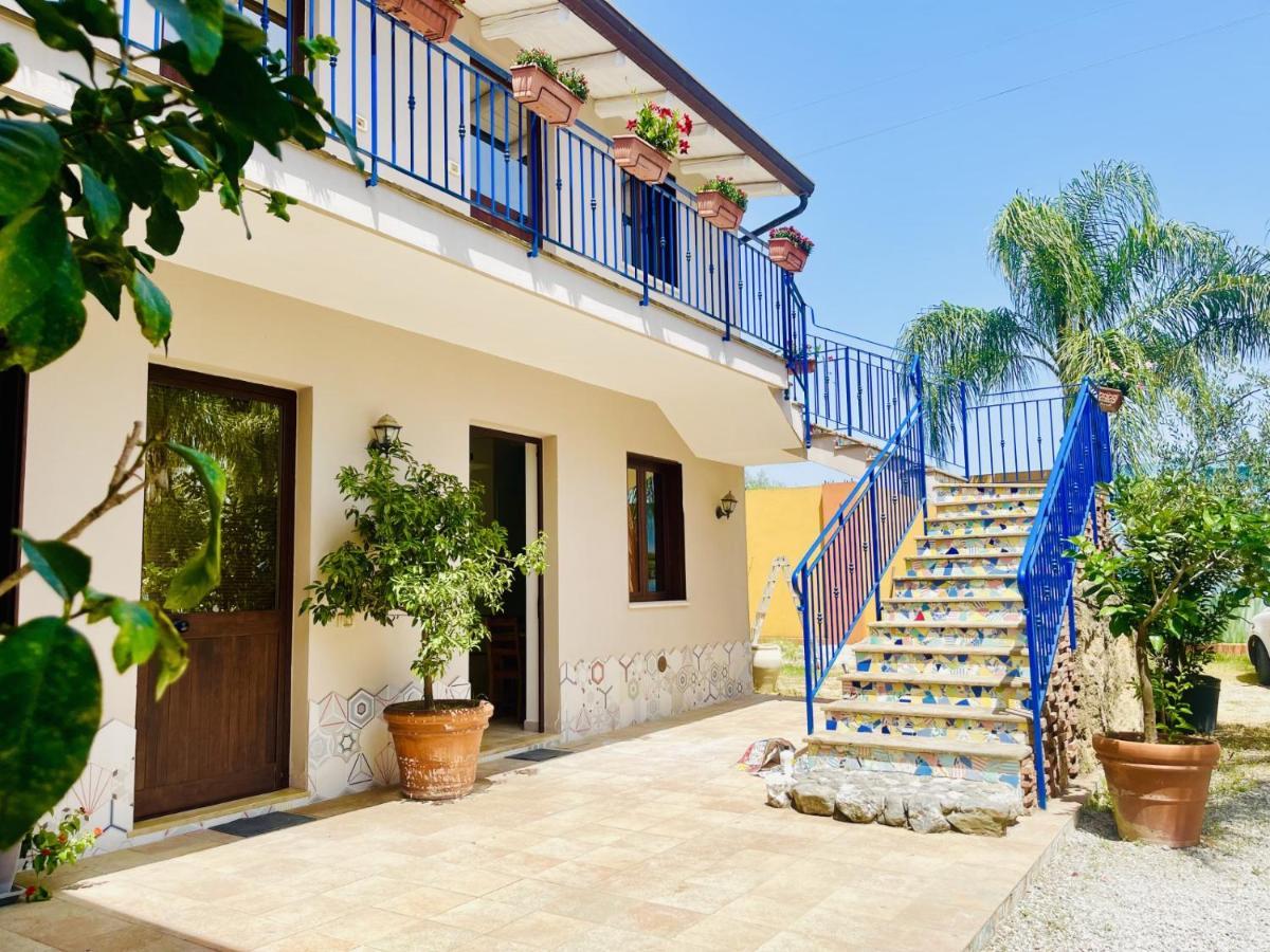 Borgo Camicia In Bed & Breakfast Barcellona-Pozzo di Gotto Exterior photo