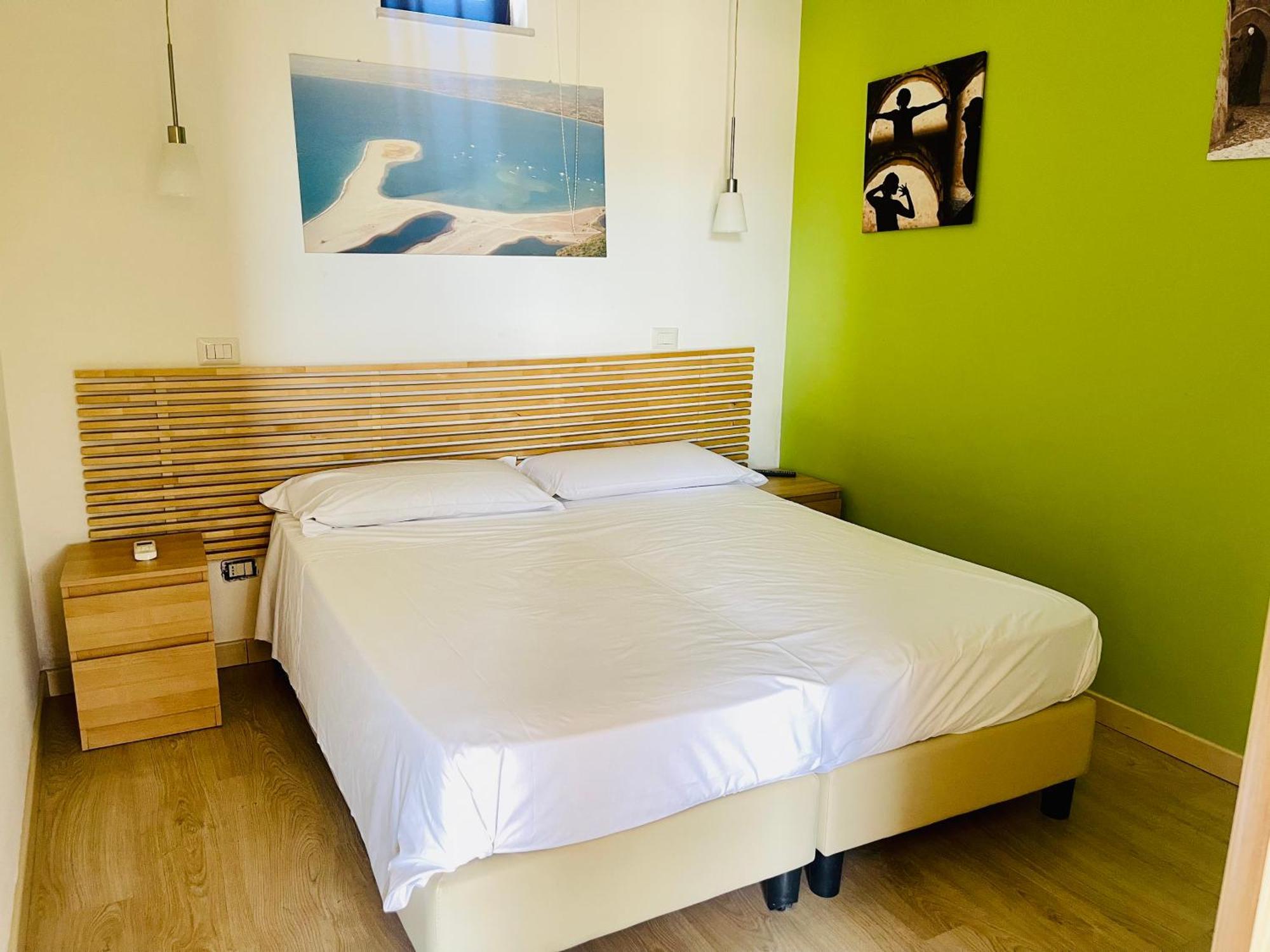 Borgo Camicia In Bed & Breakfast Barcellona-Pozzo di Gotto Exterior photo